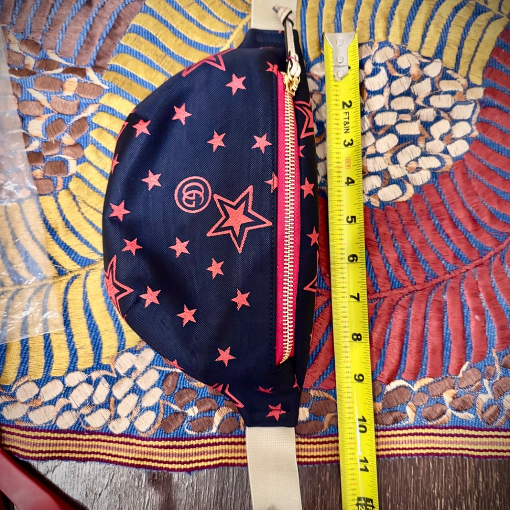 NWoT Gucci Multicolor Red Star Print Waist Belt Bag Fanny Pack Bum Bag - Picture 10 of 12
